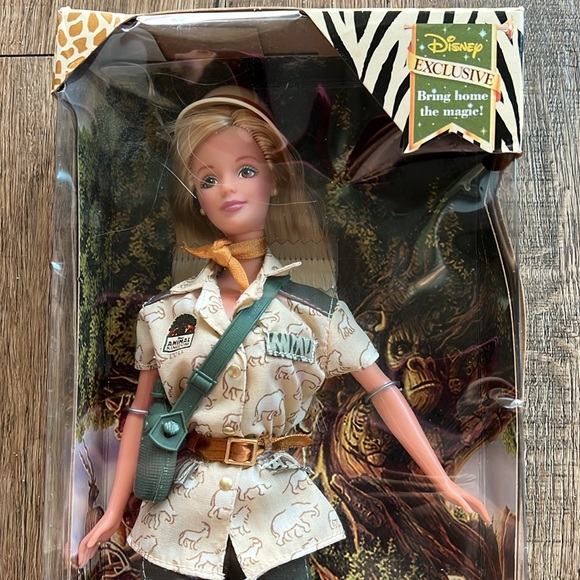 1998 Disney’s Animal Kingdom Barbie - Picture 2 of 6